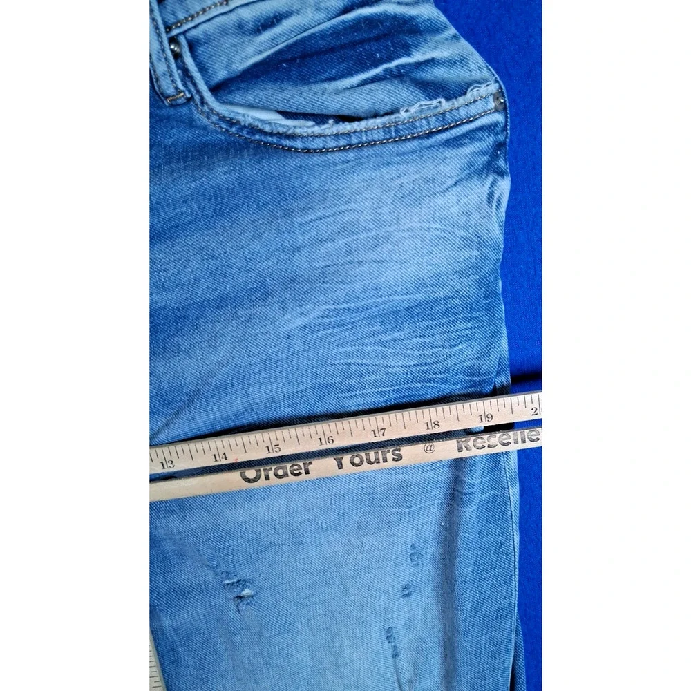Art Meets Chaos Donwan Harrell Mens Distressed Skinny Jeans Blue Button Fly 38